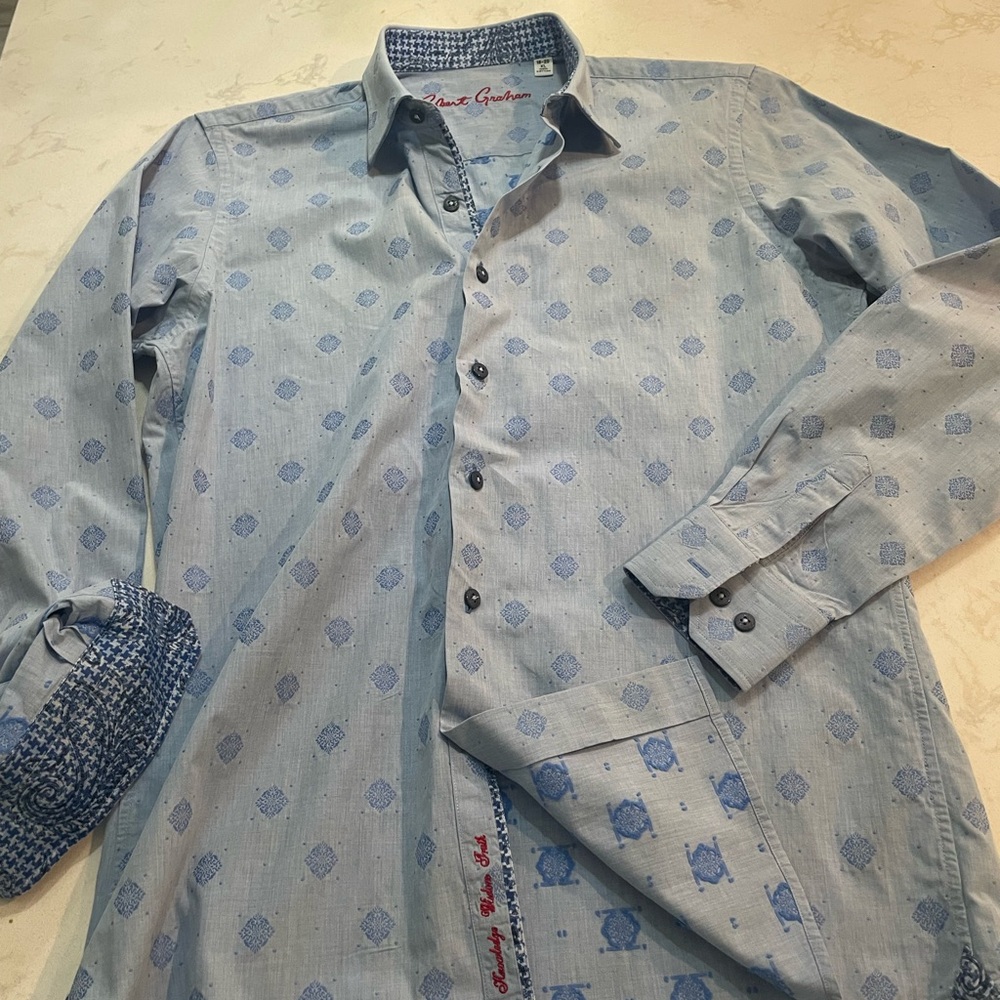 Robert Graham Light Blue Patterned Button Down Shirt